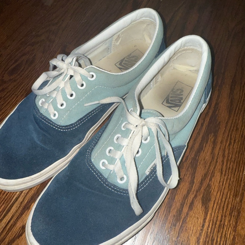 Vans Men's Two-Tone Blue Sneakers